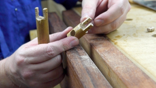 Make a Wood Uni Joint